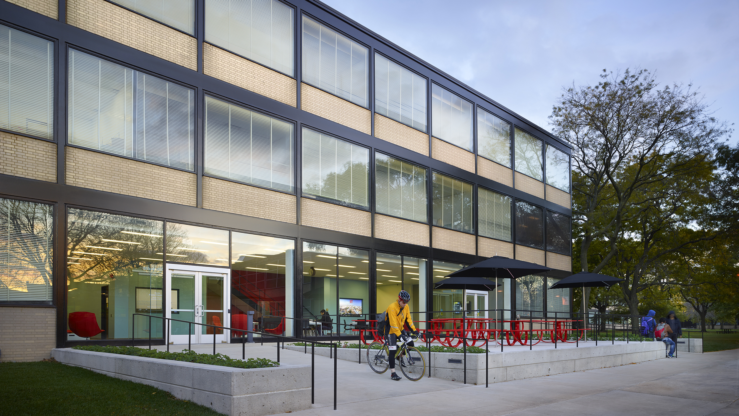 Renovated building entrance and plaza of IIT Pritzker Science Center.