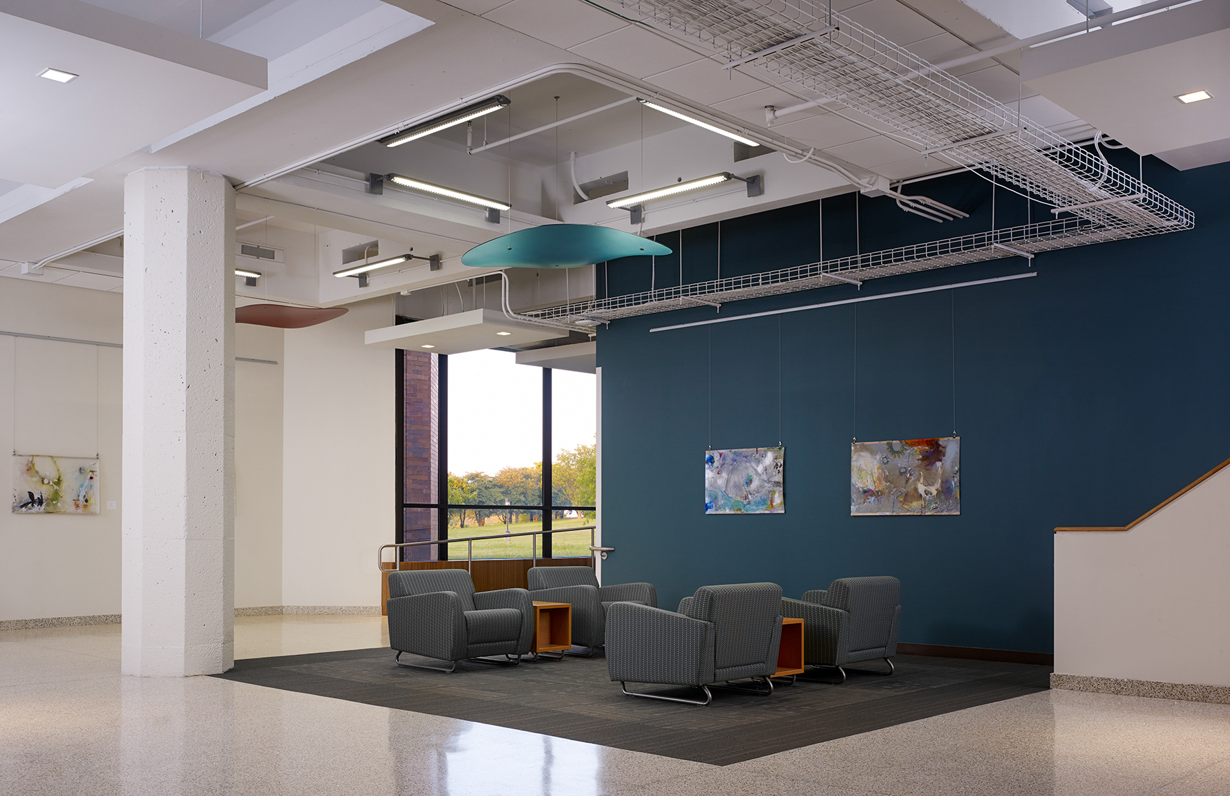 Seating lounge at GSU E-F Wing.